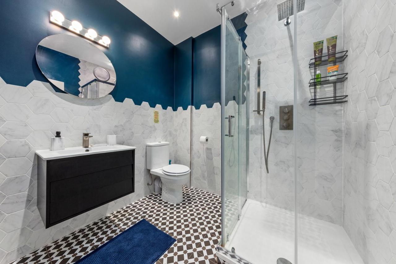 Stylish 2 Bedroom Apartment In Westminster Sleeps 5 With Ac Лондон Экстерьер фото