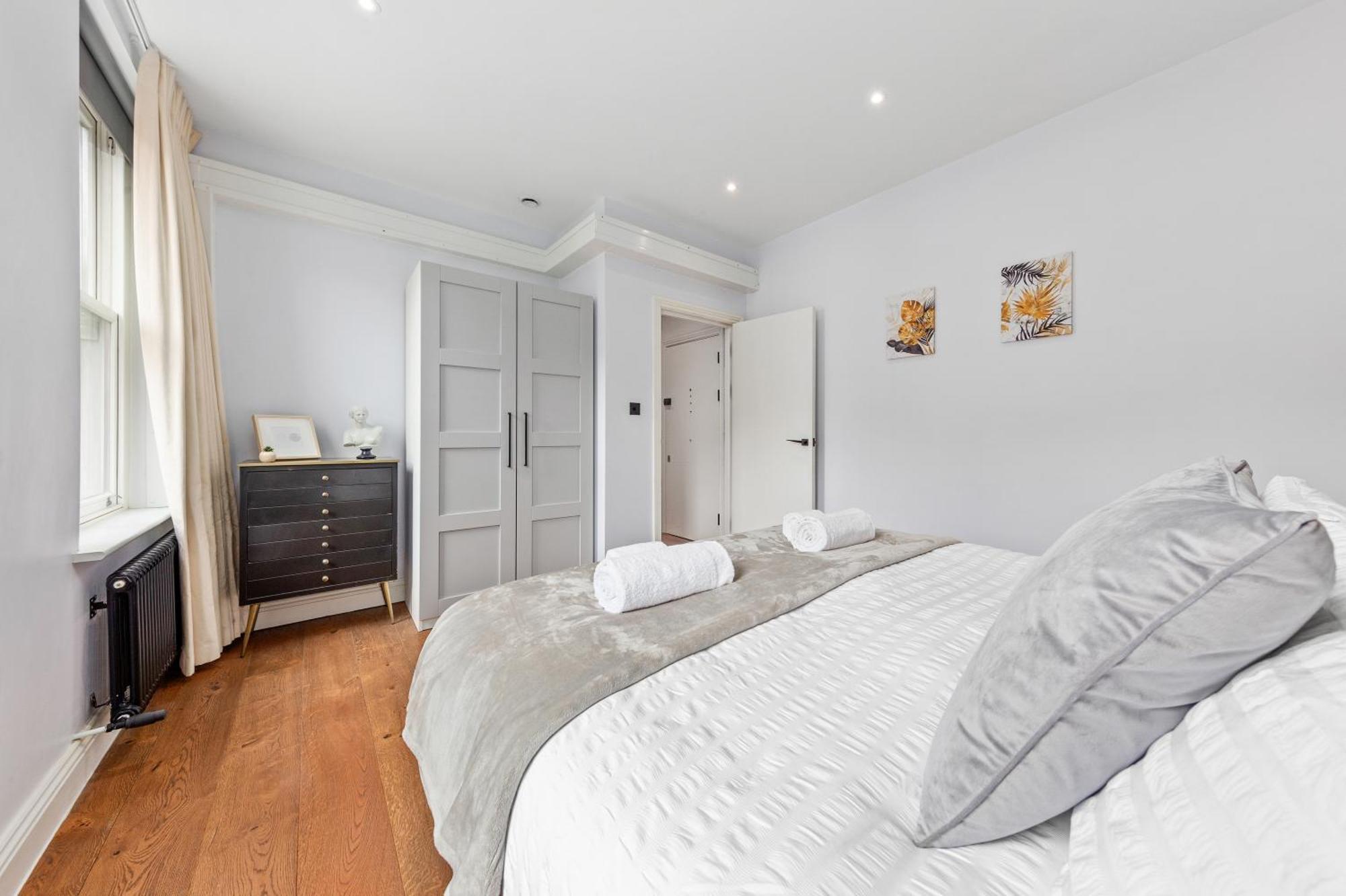 Stylish 2 Bedroom Apartment In Westminster Sleeps 5 With Ac Лондон Экстерьер фото