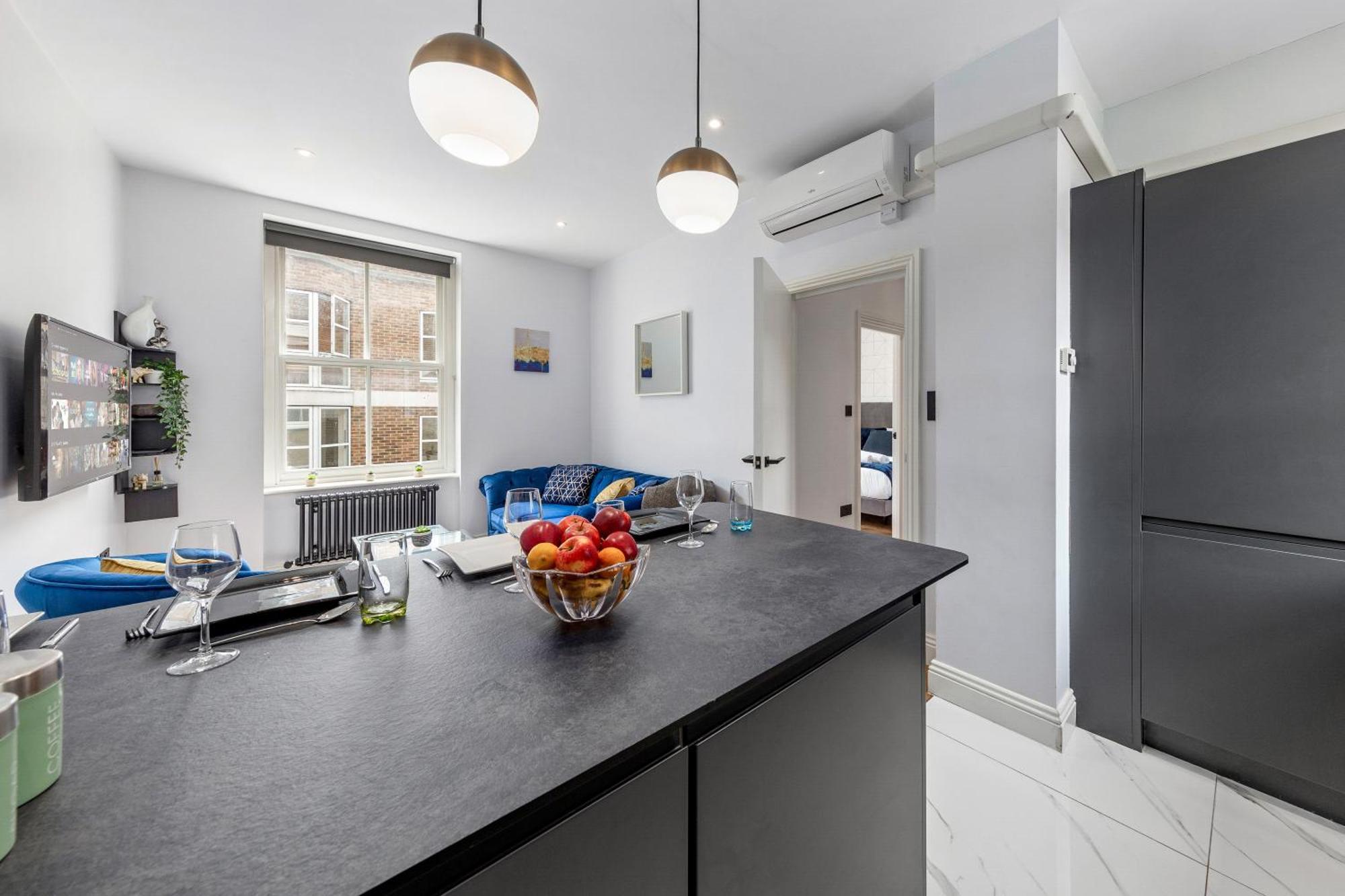 Stylish 2 Bedroom Apartment In Westminster Sleeps 5 With Ac Лондон Экстерьер фото